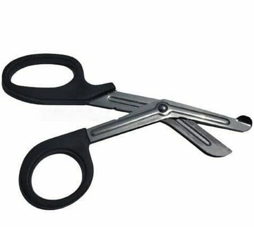 First-aid trauma shears